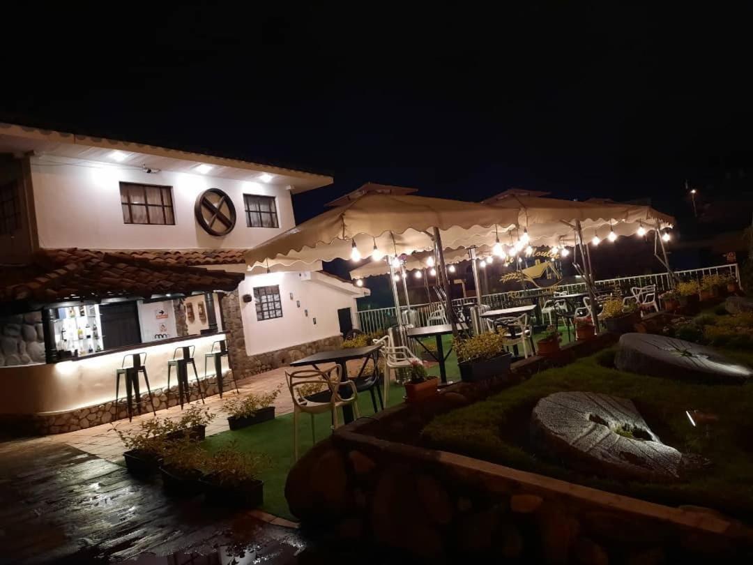 Hotel & Suites En Cuenca, Venue Batan Exterior photo