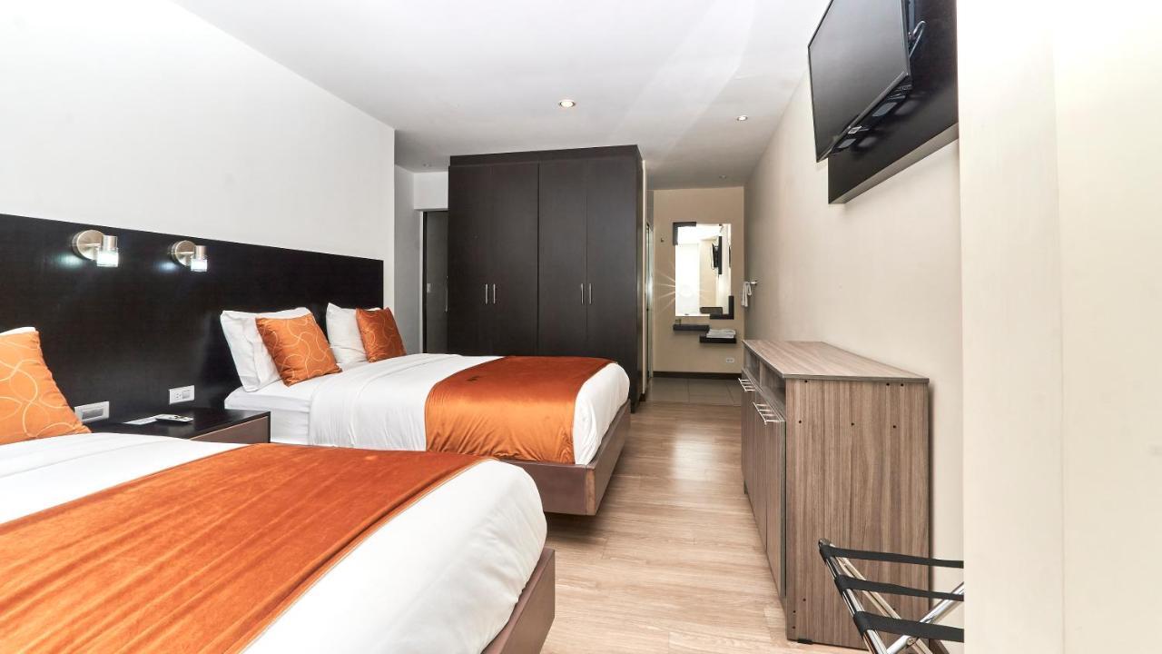 Hotel & Suites En Cuenca, Venue Batan Exterior photo